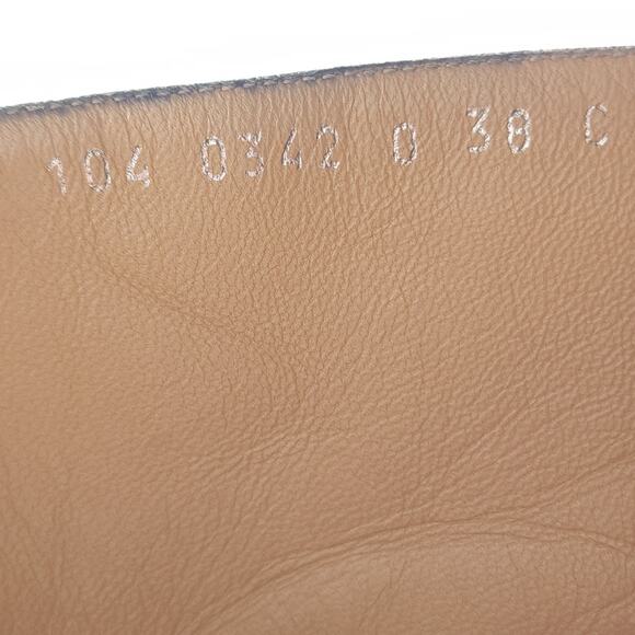 Gucci Women's US7-7,5C EU38 Black Leather Side Zipper Heeld Square Toe Boots - Picture 13 of 16